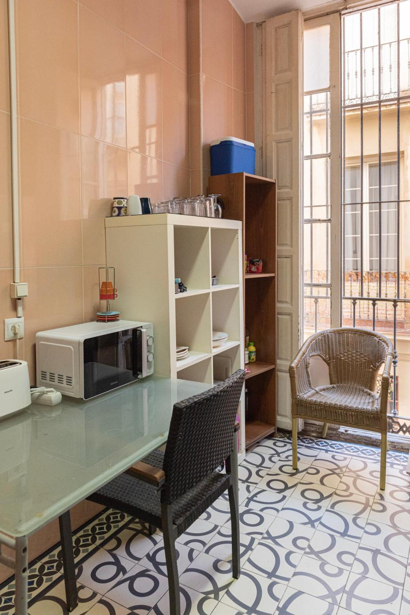 Private Rooms In Historic Building On The Square Málaga Exterior foto